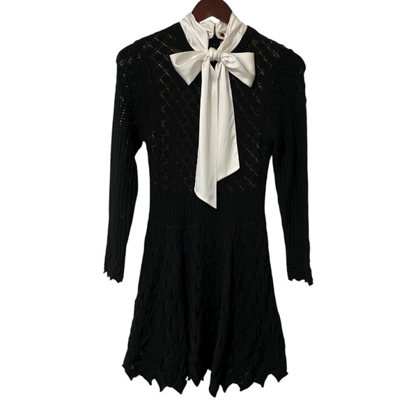 NWT Alice + Olivia Gin Pointelle Lace Knit Dress With Bow In Black Size S - Picture 8 of 12